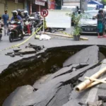 Jalan Muharto Malang Mengalami Aspal Ambles, Ini Dampak dan Lokasinya