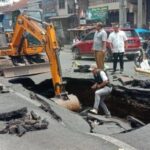 Jalan Raya Muharto Malang Ambles, Lubang Sepanjang 9 Meter Menganga